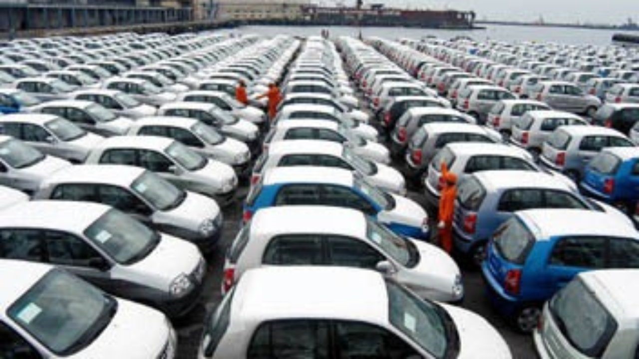 Indian automobile industry unlikely to recover in FY2021 from COVID19 impacts: CRISIL estimates