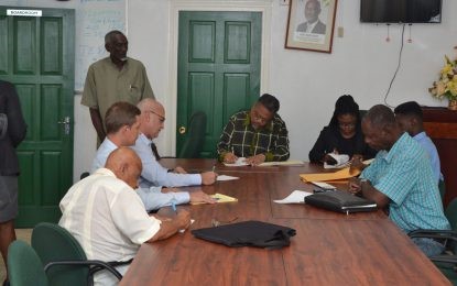 Bauxite company Guyana's labour problems still persists