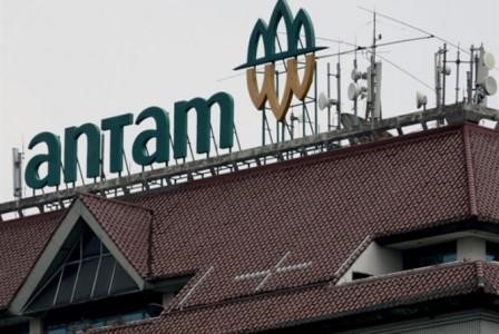 Antam to invest in alumina refinery