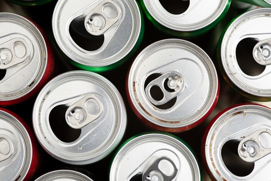 Azerbaijan’s import of aluminium cans