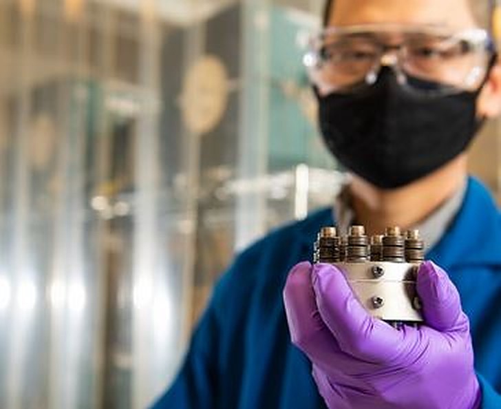 PNNL scientists develop aluminium-nickel molten salt battery with energy density of 260 W/hr/kg