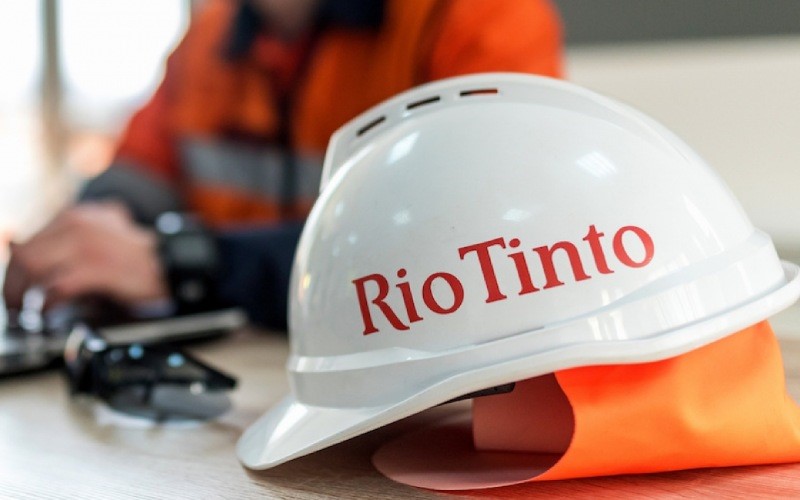 Rio Tinto grabs 100% stake in QAL, denying Rusal's access to the vital raw material source