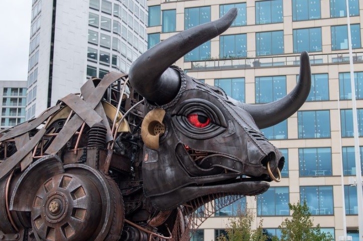 Artem builds 2.5 tonnes Birmingham Raging Bull with lightweight aluminium tubes and foam , Alcircle News