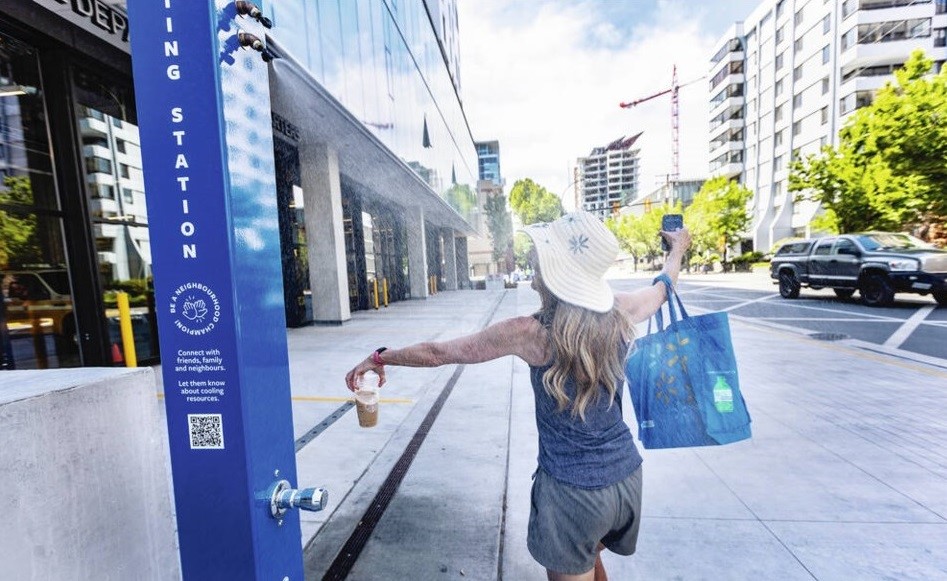 City of Victoria installs aluminium misting stations to keep the heat at bay