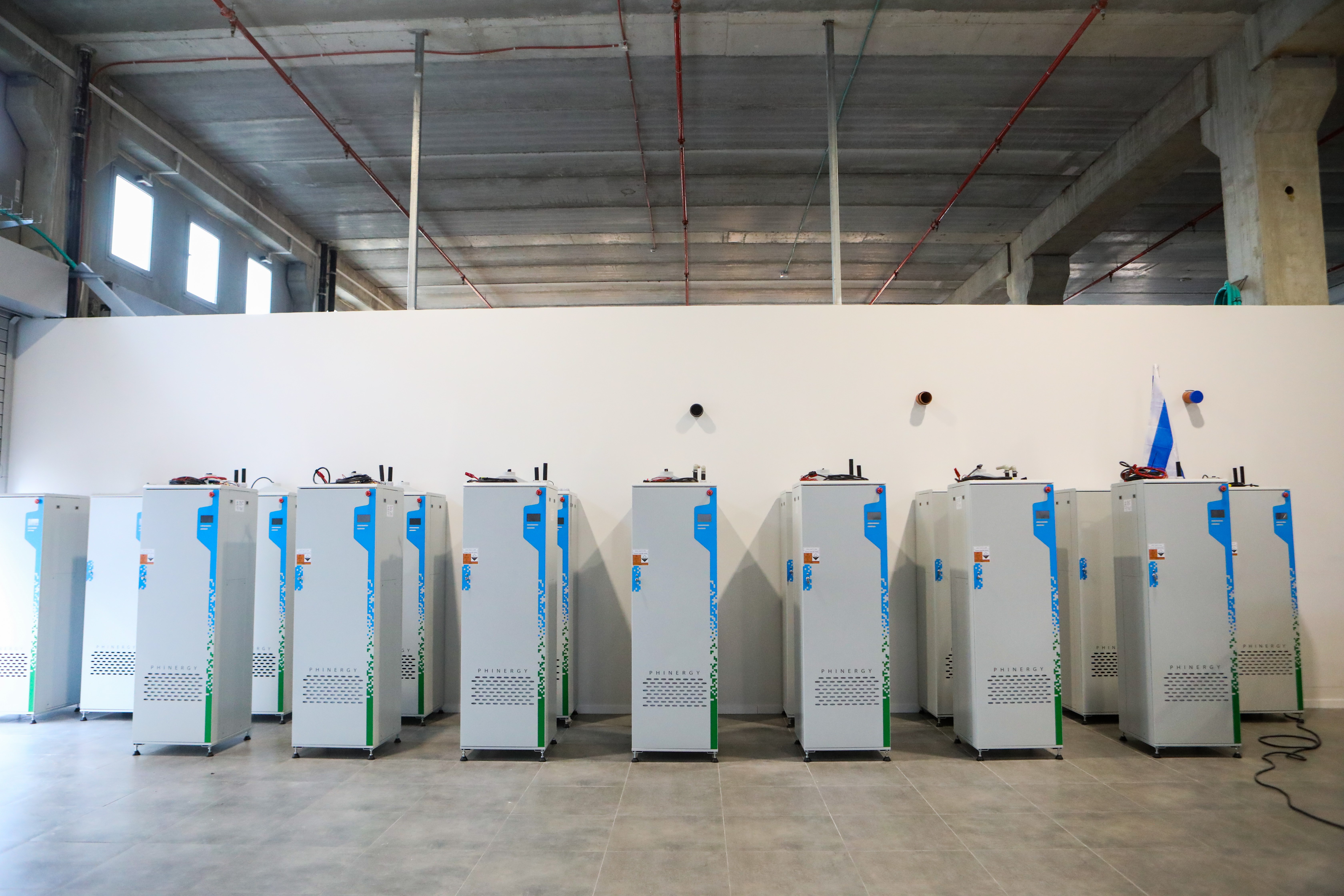 National Hero Phinergy imparts its aluminium-air technology providing electricity to Israel 
