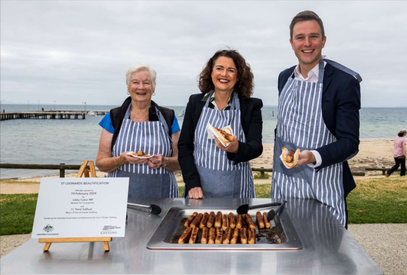 St Leonard's Foreshore project includes furniture composed of recycled aluminium