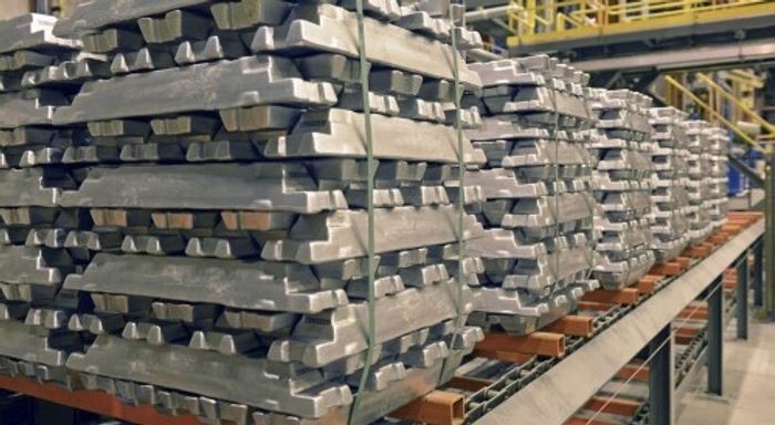 China’s A00 aluminium ingot price opens the week with a drop of RMB50/t; Average alumina spot price loses RMB4/t
