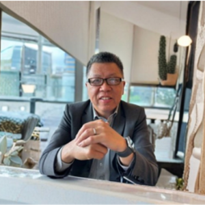 Daniel Lim
