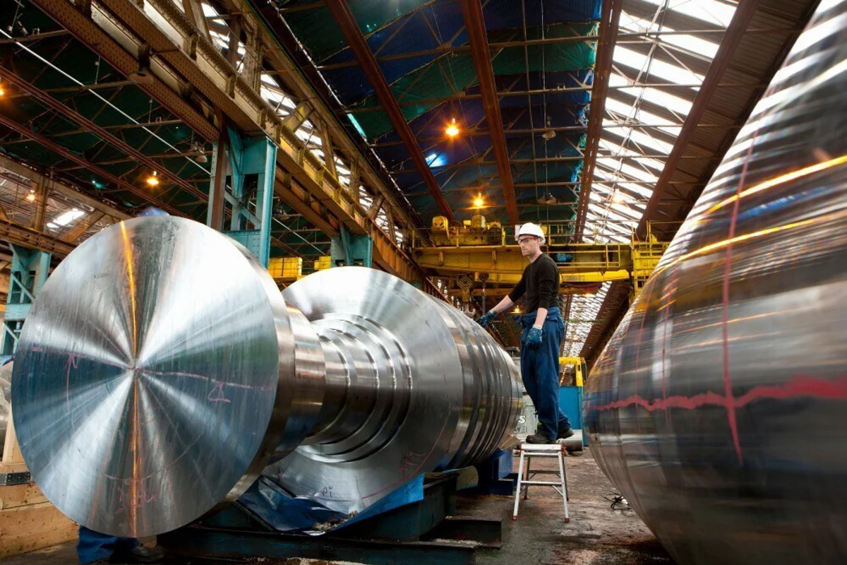 Chalco shares jump 6.3% as stake increase and bauxite outlook lift sentiment