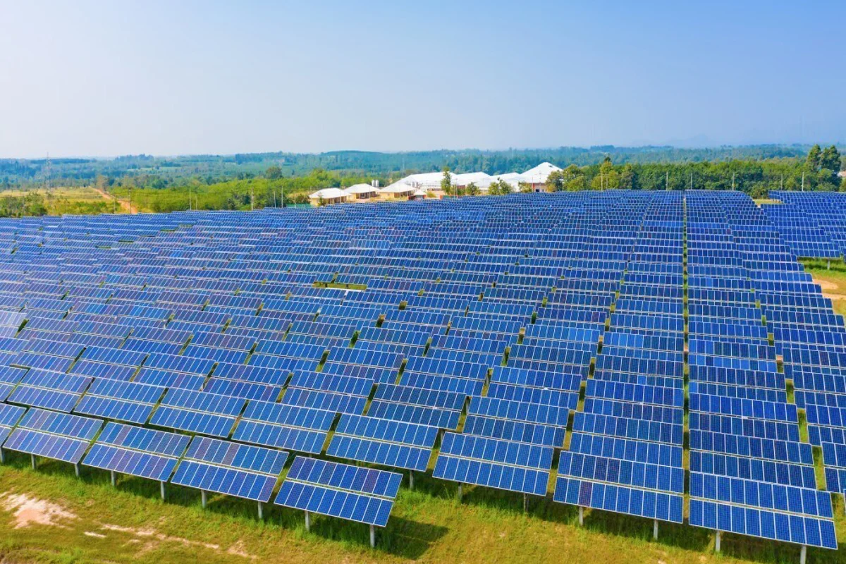 Waaree Renewable lands a solar project order from a subsidiary