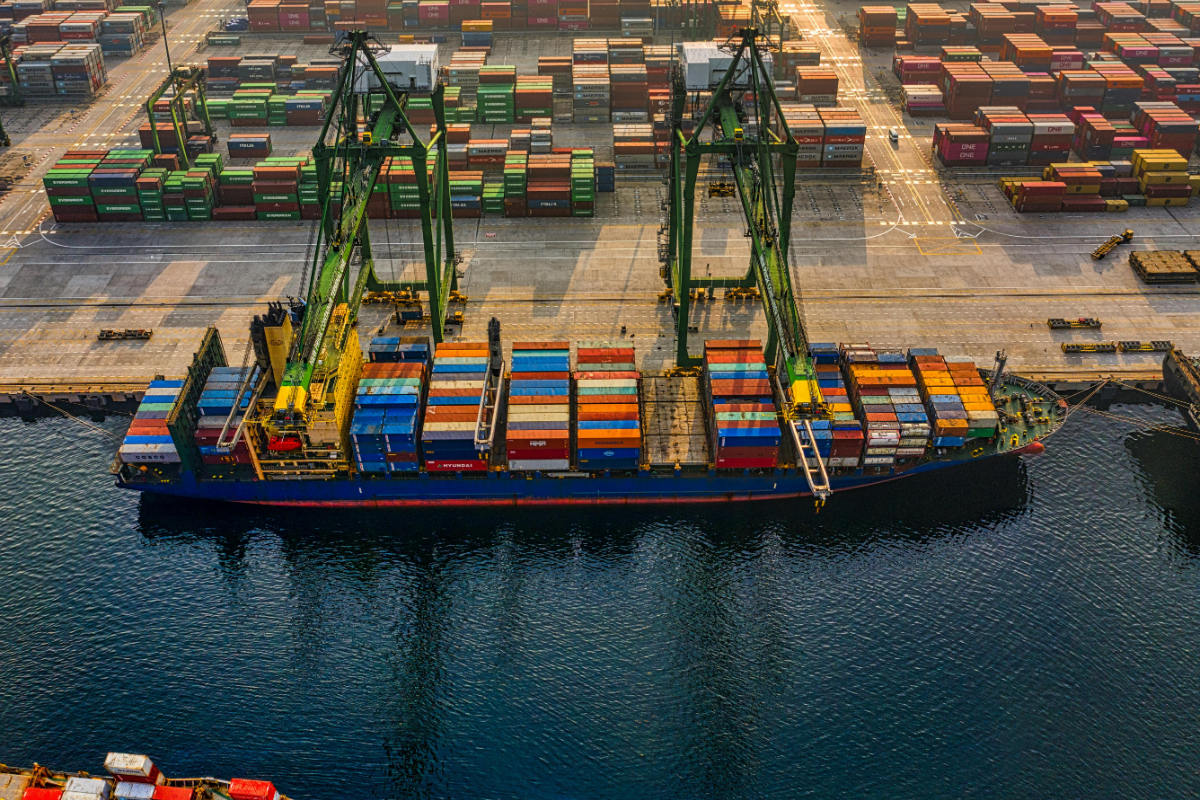 Bauxite on the move: Cameroon adopts interim route to unlock Minim-Martap exports