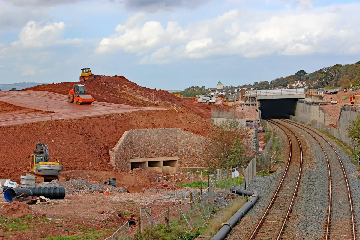 Cameroon moves forward with rail project linked to Minim Martap bauxite development