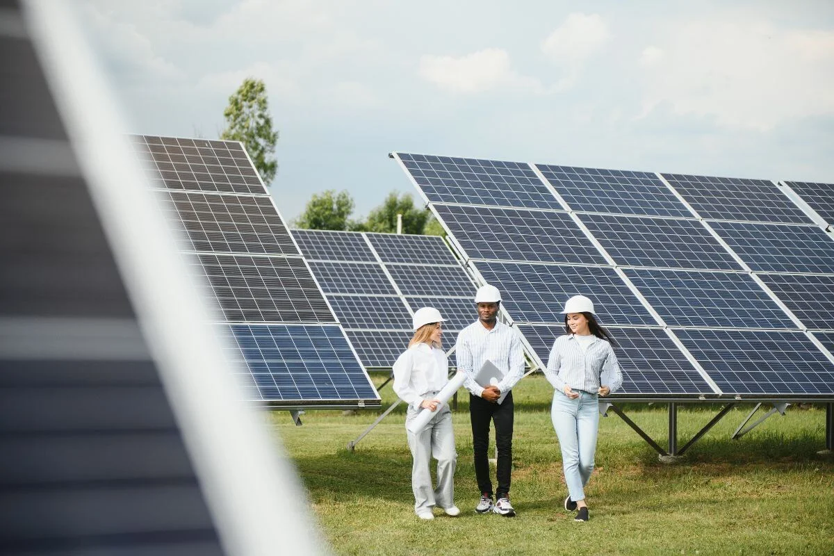 Yindjibarndi Energy Corporation reaches financial close on Jinbi Solar Project; signs Power Purchase Agreement with Rio Tinto