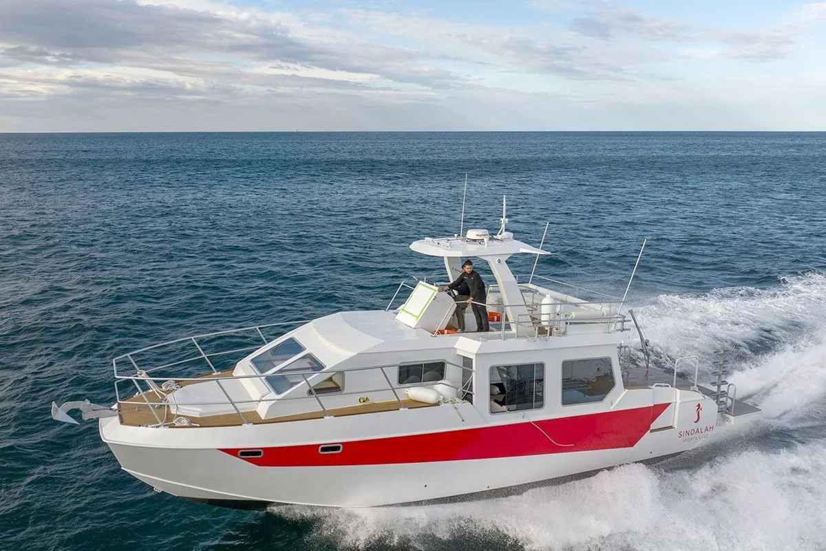Moggaro’s aluminium hybrid dive boat wins award for design and performance
