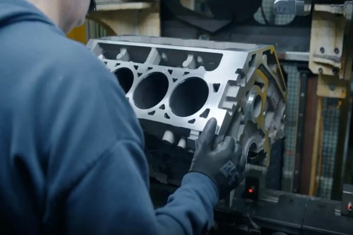 GM to invest $150M in Saginaw plant for next-gen V-8 engine production