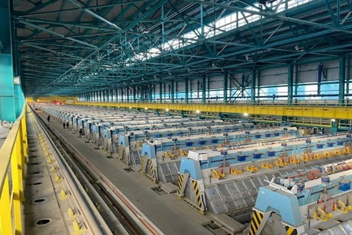 Vedanta share price gains 6% overnight to reach a new high