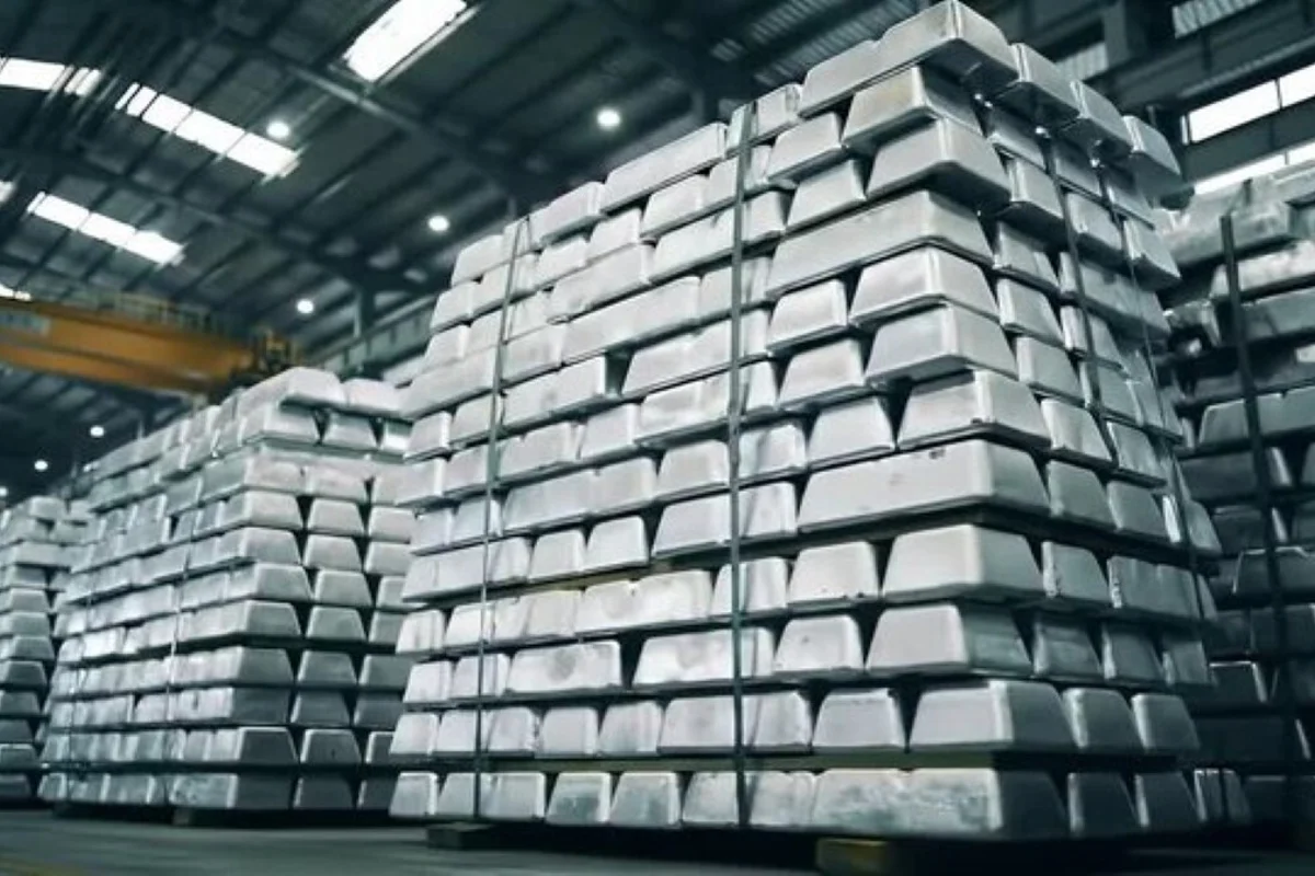 Aluminium momentum strengthens as LME cash offer reaches USD 2,945 per tonne