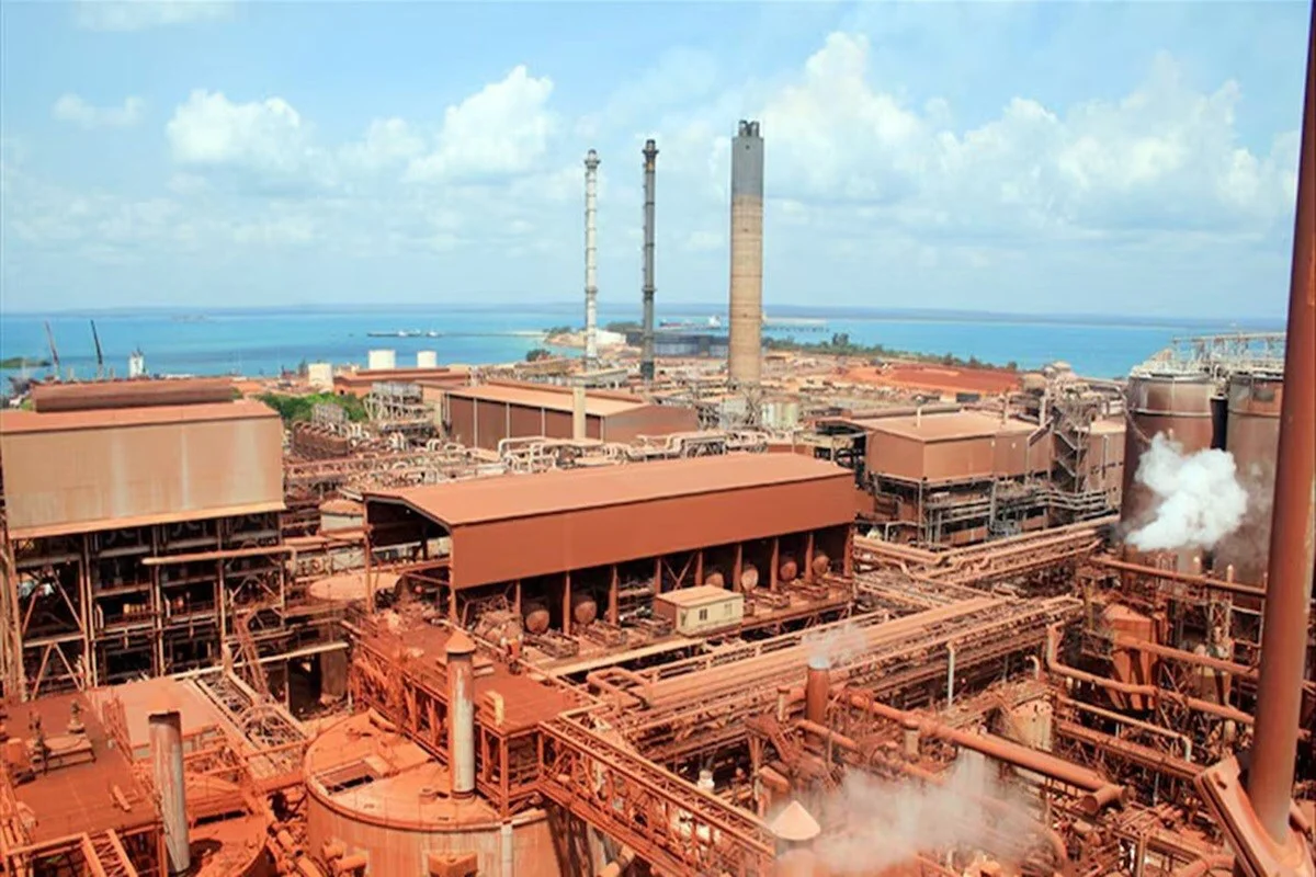 Guinea's increased bauxite exports to China lead to oversupply and an alumina price squeeze
