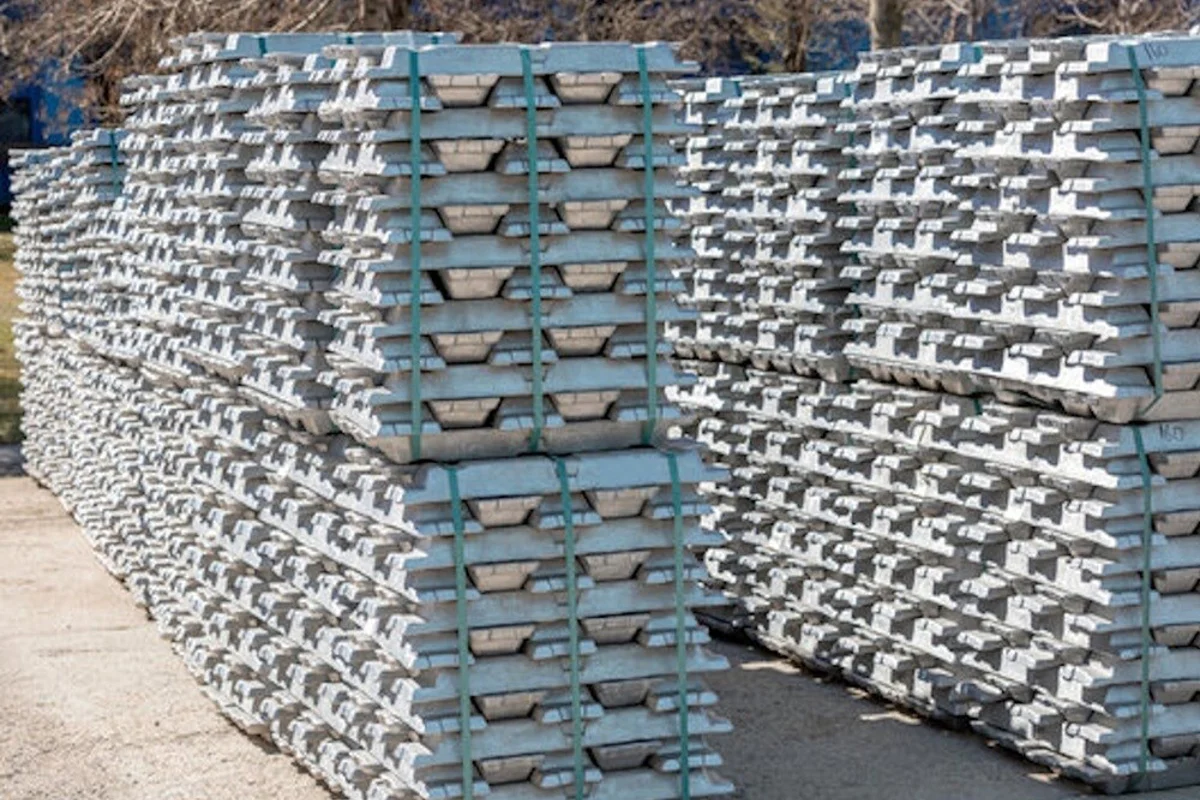Equity purchases to give Yunnan AluminIum control of additional primary capacity