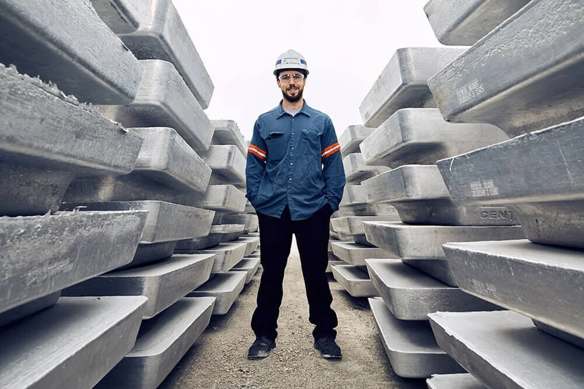 Major investors shift position in Century Aluminum amid market volatility