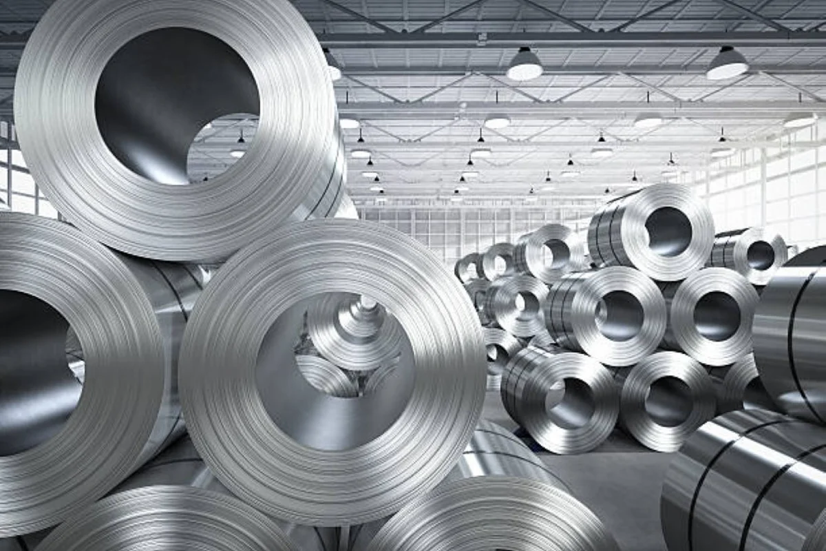 LME aluminium cash price gains $1/t; 3-month bid and offer rise up to $2.5/t