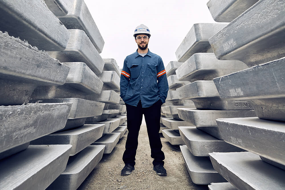 Century Aluminum shares surge to a 52-week high of USD 28.44