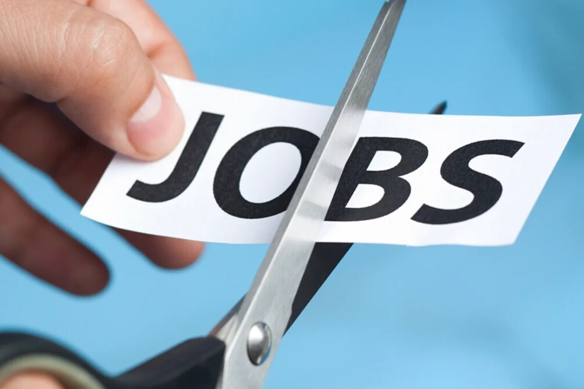 Hydro to cut 750 white-collar jobs: Cost control or structural overhaul?