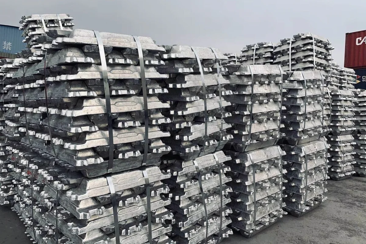 Expectations for US Fed interest rate cut rise, aluminium prices remain under pressure amid off-season consumption