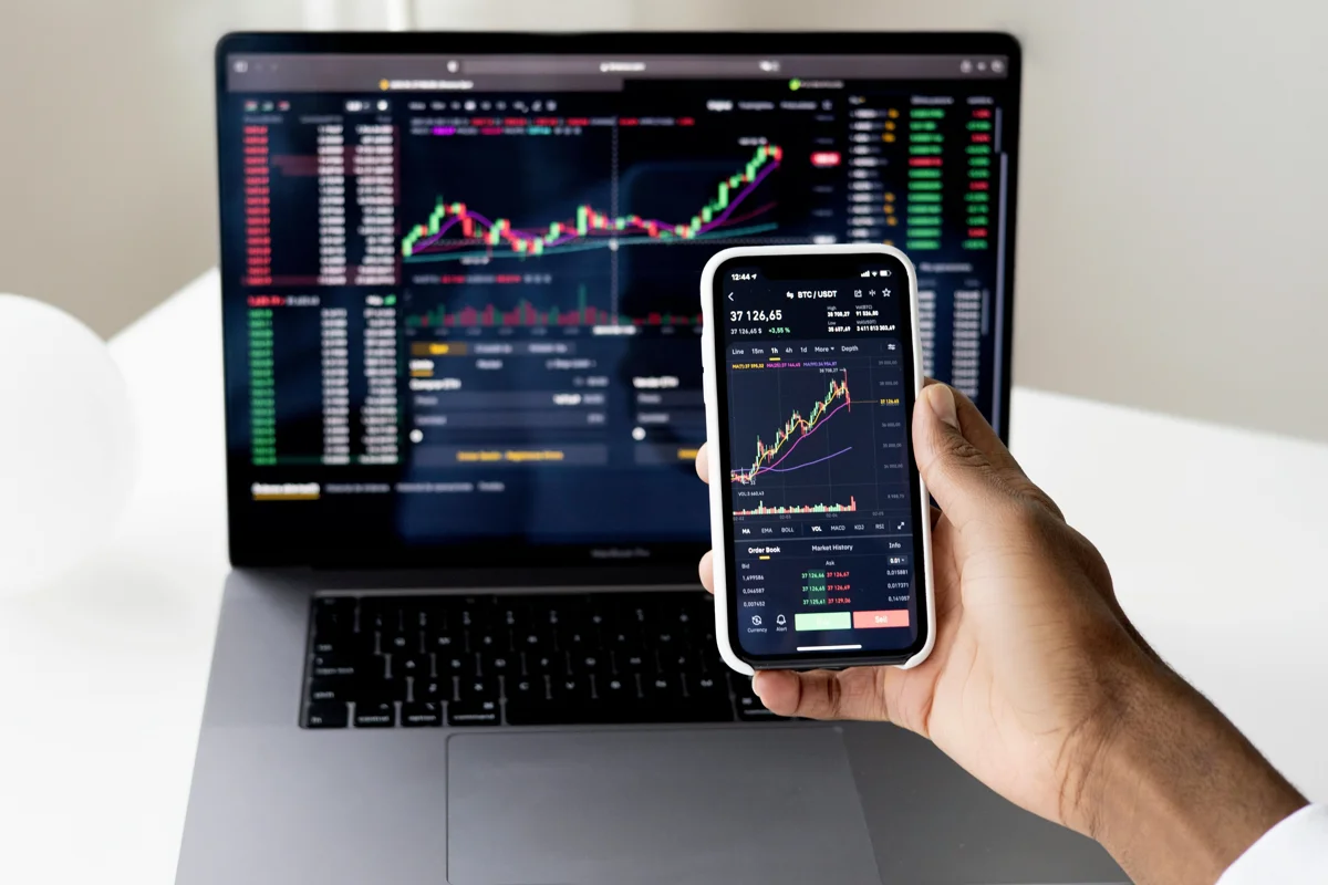 Metlen celebrates debut on the London Stock Exchange