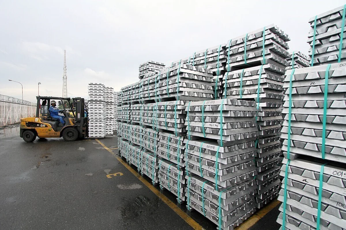 Behind the LME aluminium shortfall is Russia-China story with no easy fix