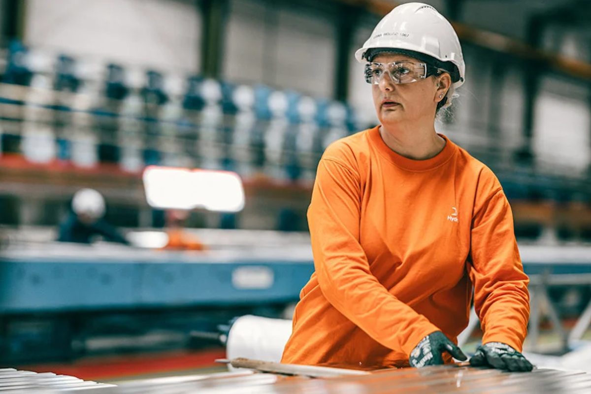 Hydro extrusion bags ASI recertification across 74 sites, recognising its position as a leader in sustainable aluminium solutions