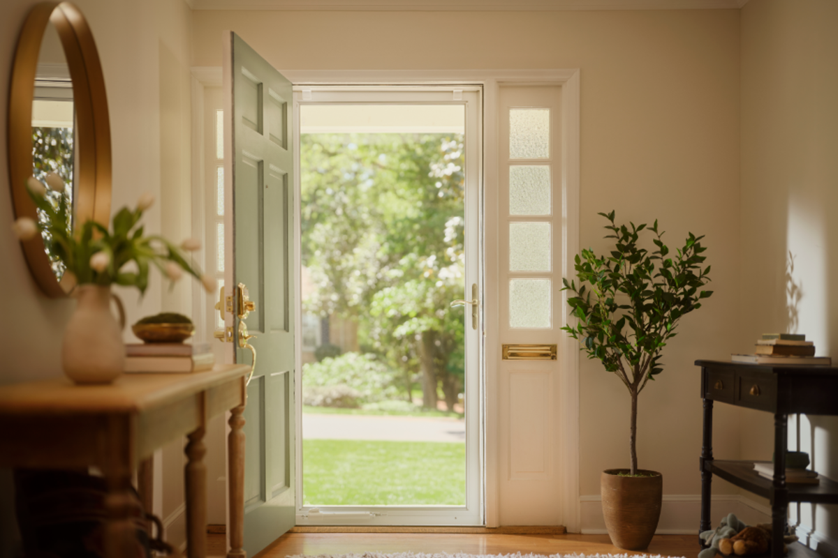 Larson Manufacturing launches industry first 60 MT storm door featuring aluminium frame & SureLatch Magnetic Technology