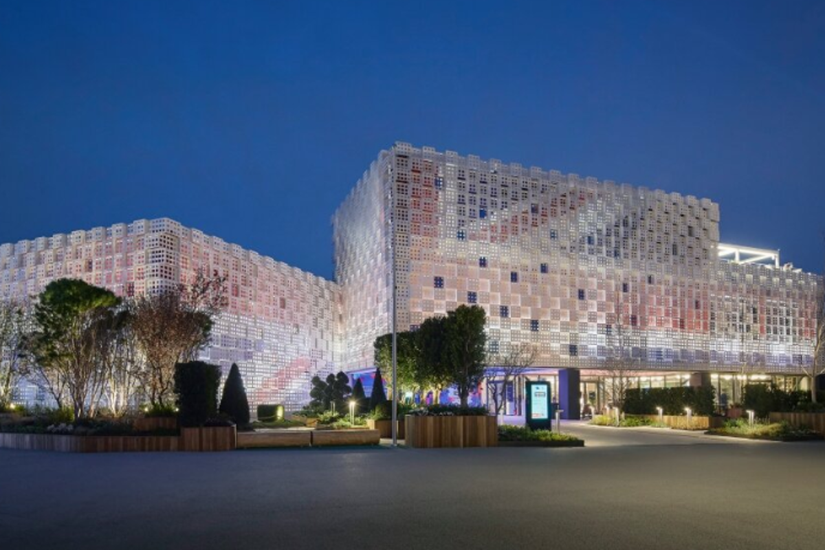 UK Pavilion dazzles in Osaka with perforated aluminium panels & glow-in-the-dark feature