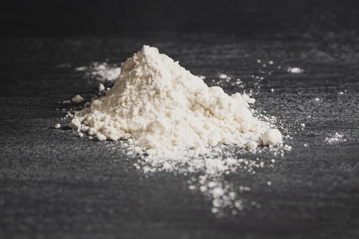 Short-term pressure on alumina remains unchanged, with overseas capacity expansion and domestic inventory reduction drawing attention