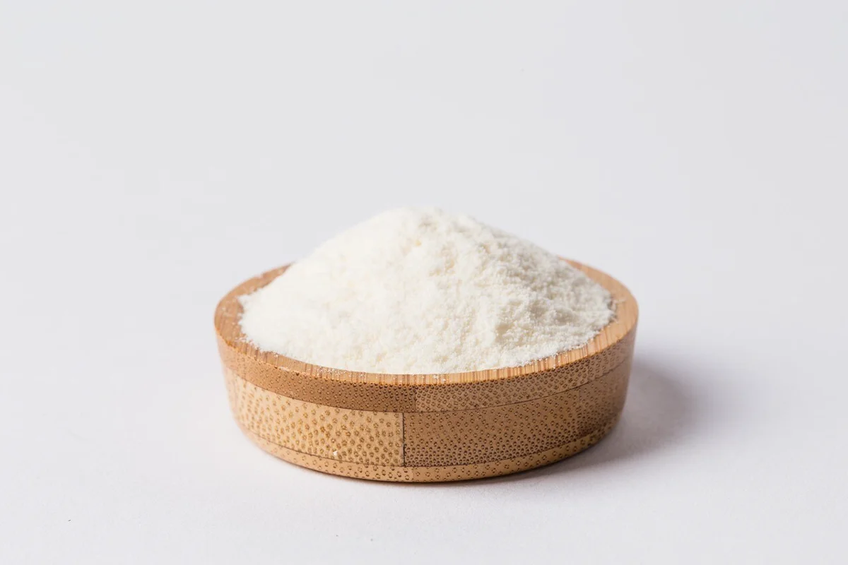 The total registered warrants exceed 200,000 tonnes; Bauxite and alumina prices may both fluctuate downward in the short term
