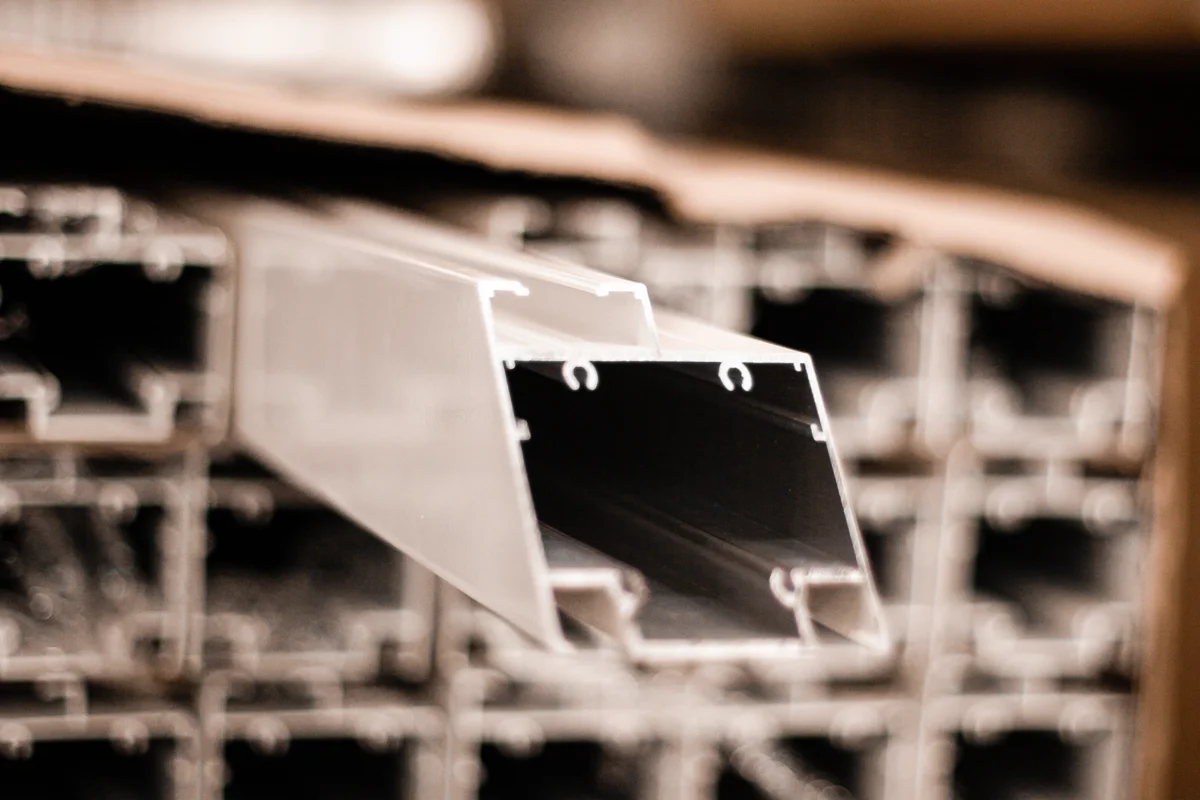 PV module factory production schedule strengthens, supporting aluminium demand for PV