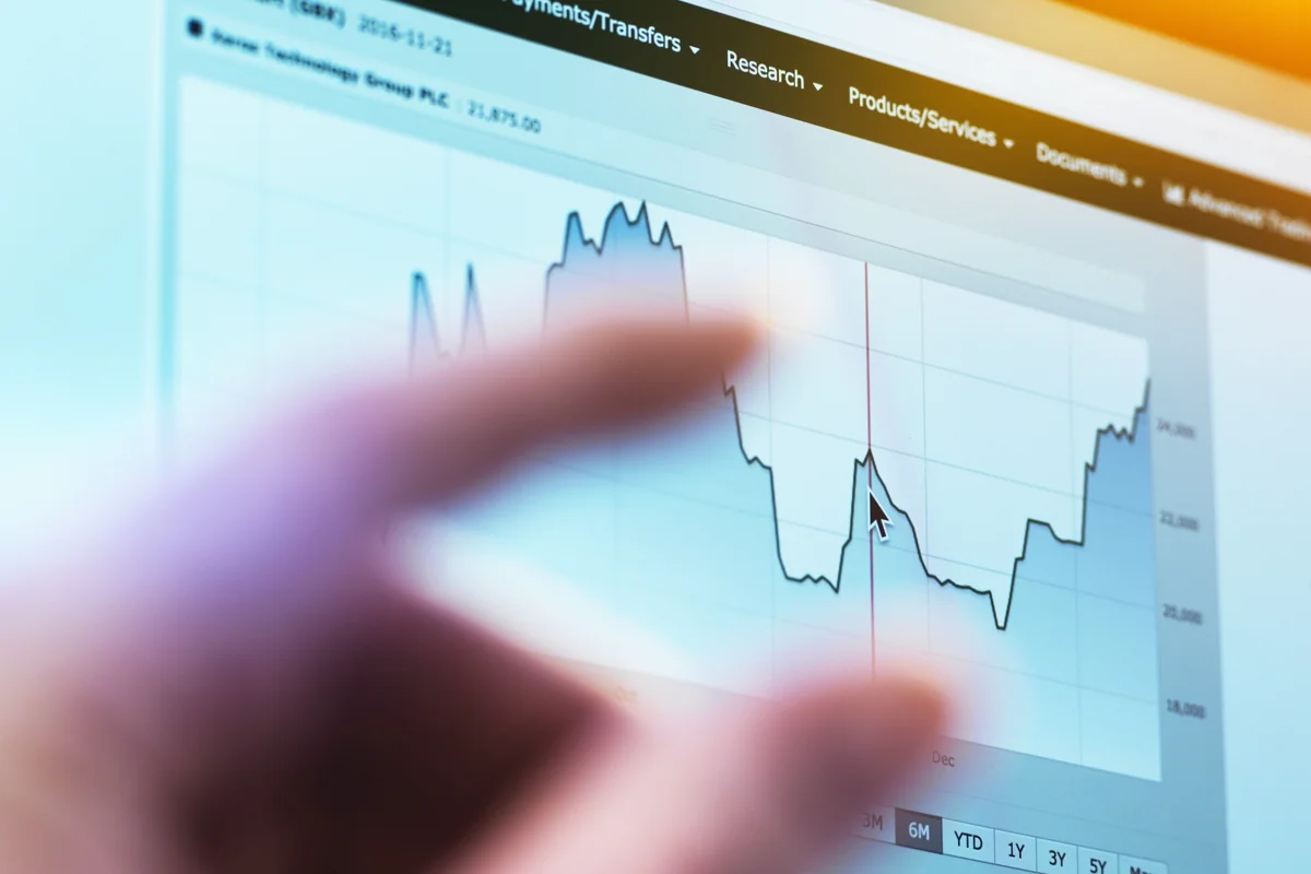 US imposes 10% tariff; LME aluminium maintains sideways movement during Chinese New Year