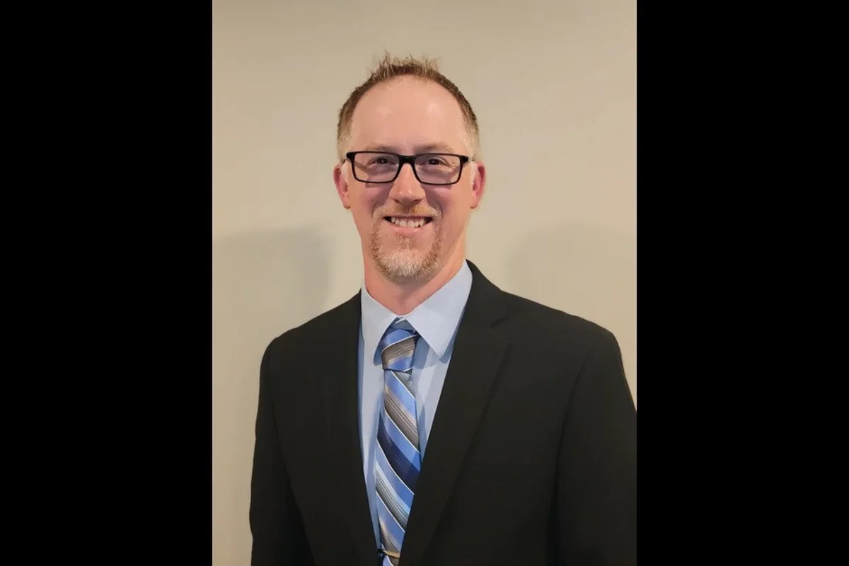 Flow Aluminum expands its board with a new formal director, Fran Nicklous