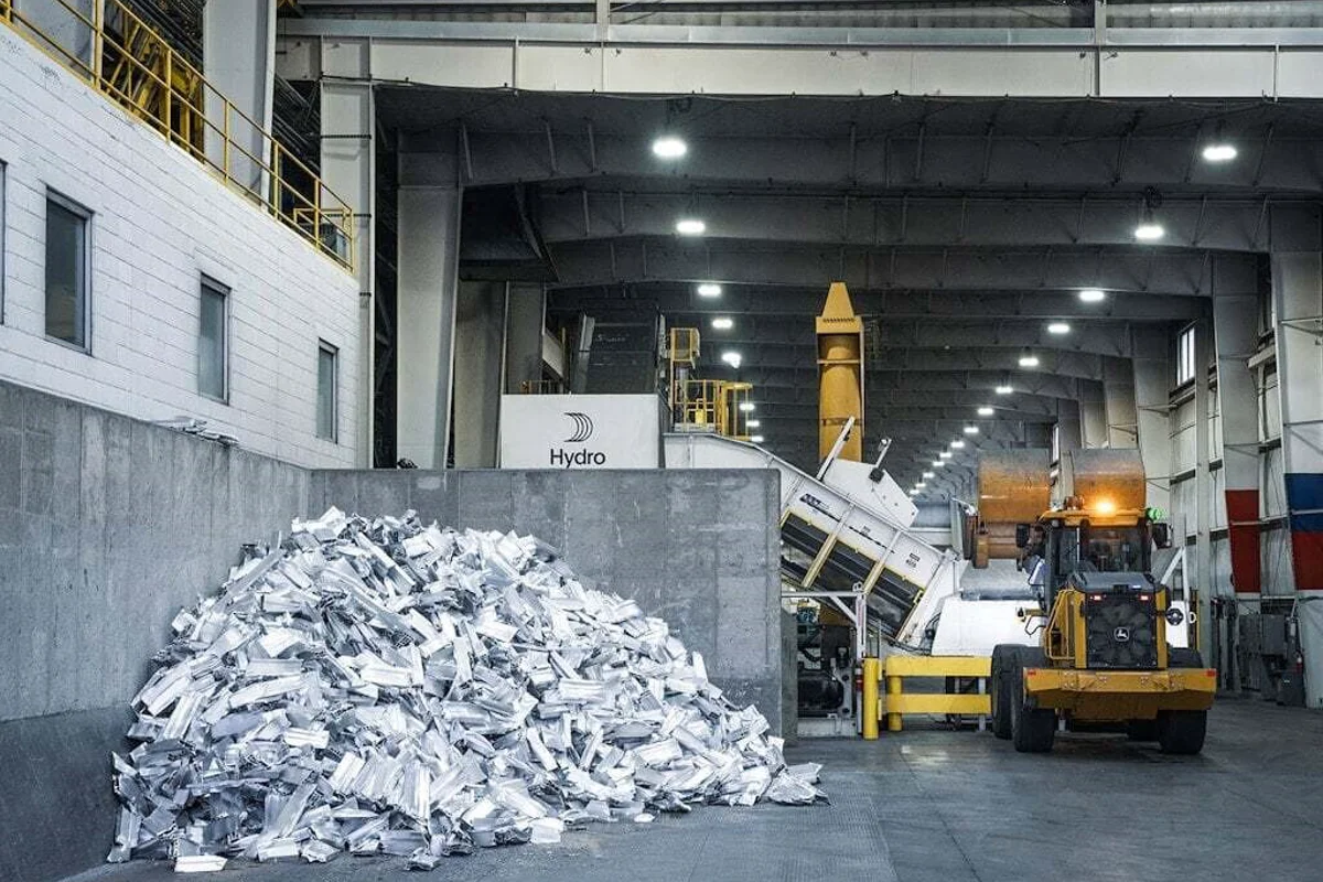 Hydro invests NOK 1 billion in two sustainable projects: A new extrusion press and recycling capacity expansion