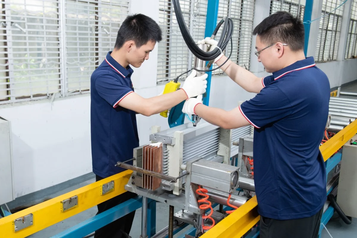 Ningbo Shenma Group leads the green power transmission revolution with innovative copper-aluminium composite bus ducts