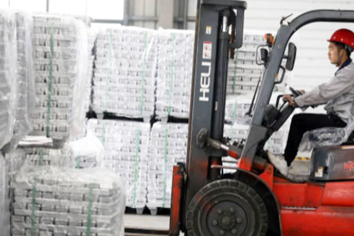 China’s A00 aluminium ingot price declines minorly by RMB 80/t; Australian alumina FOB price gains US$5/t