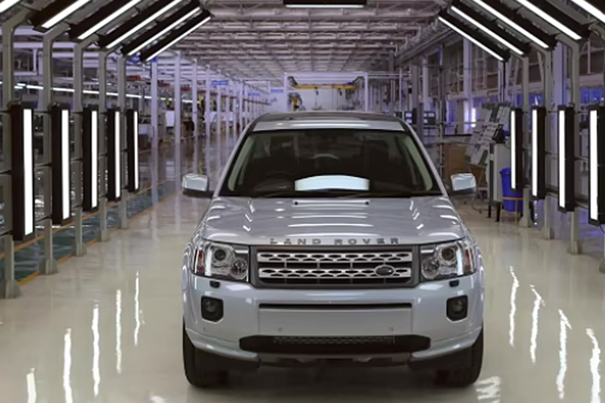 Jaguar Land Rover faces production setbacks after Swiss floods halt aluminium supply