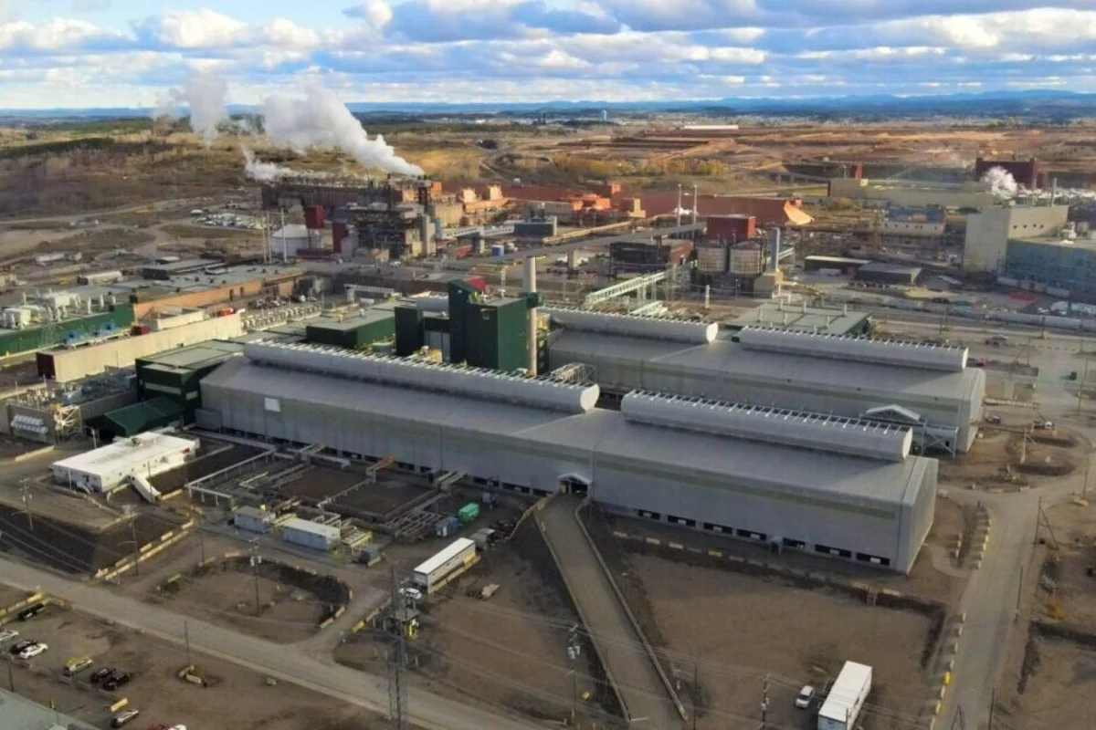 Rio Tinto enhancing low-carbon aluminium production by installing carbon-free electrolysis tanks with ELYSIS technology