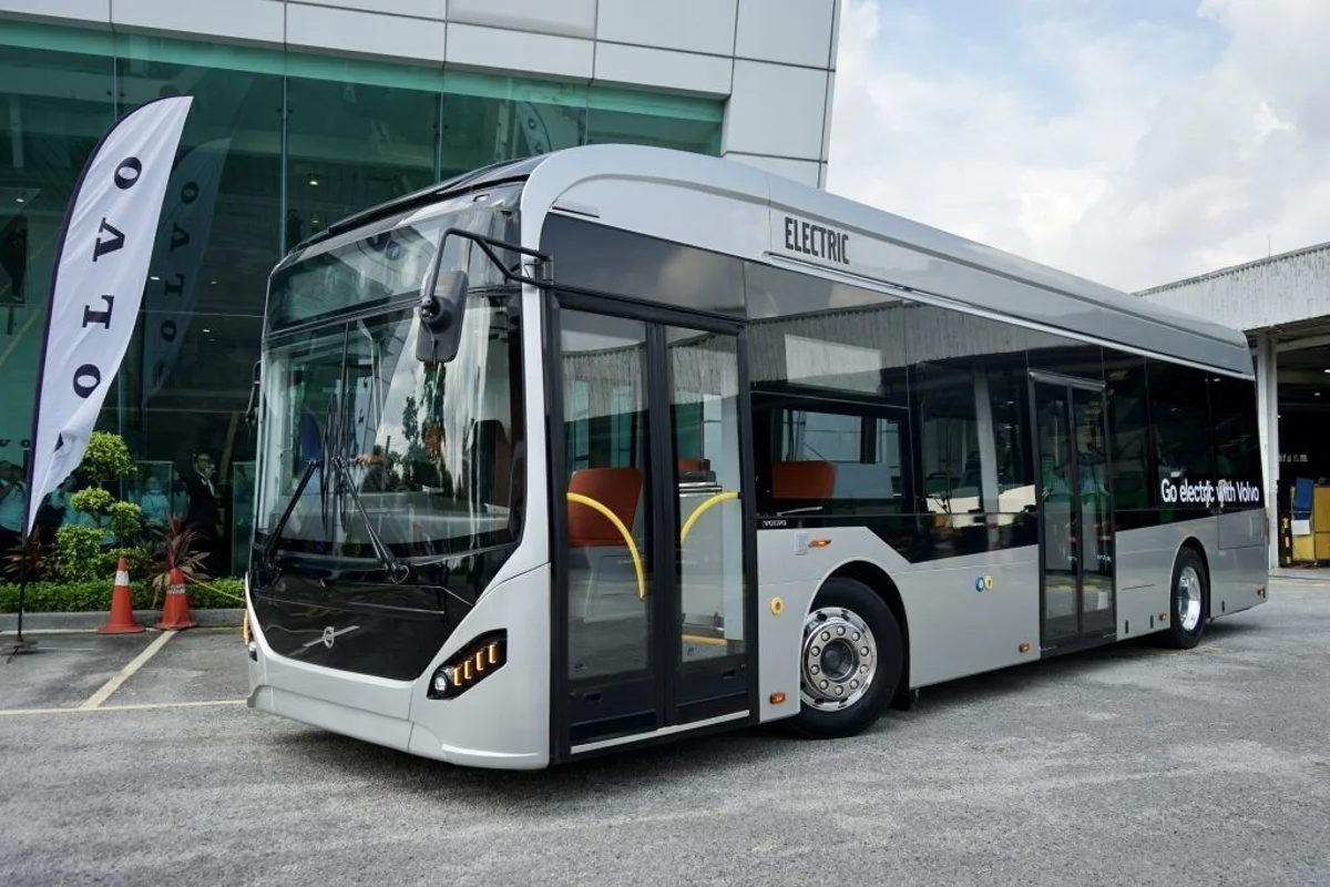 Volvo unveils Malaysia’s first locally built electric premium city bus with an aluminium body