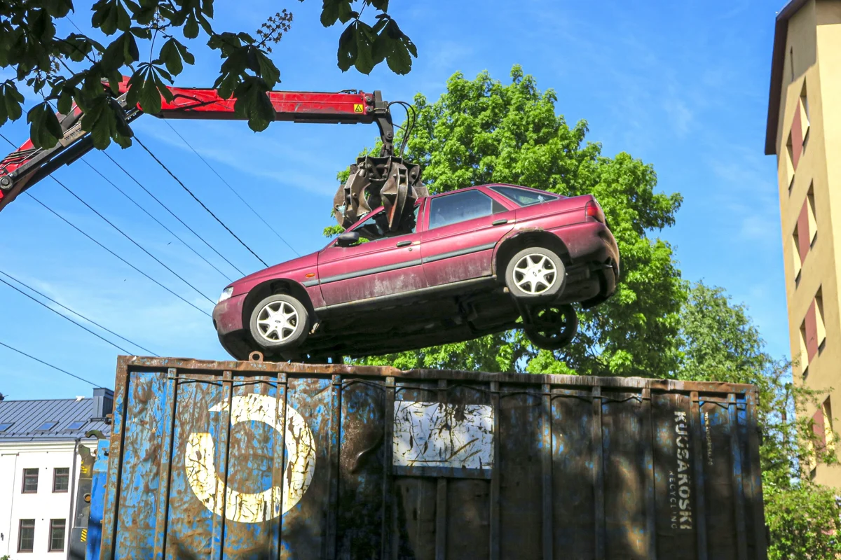 Tax relief for scrapped cars: Will Estonia's new law ease burden on owners?