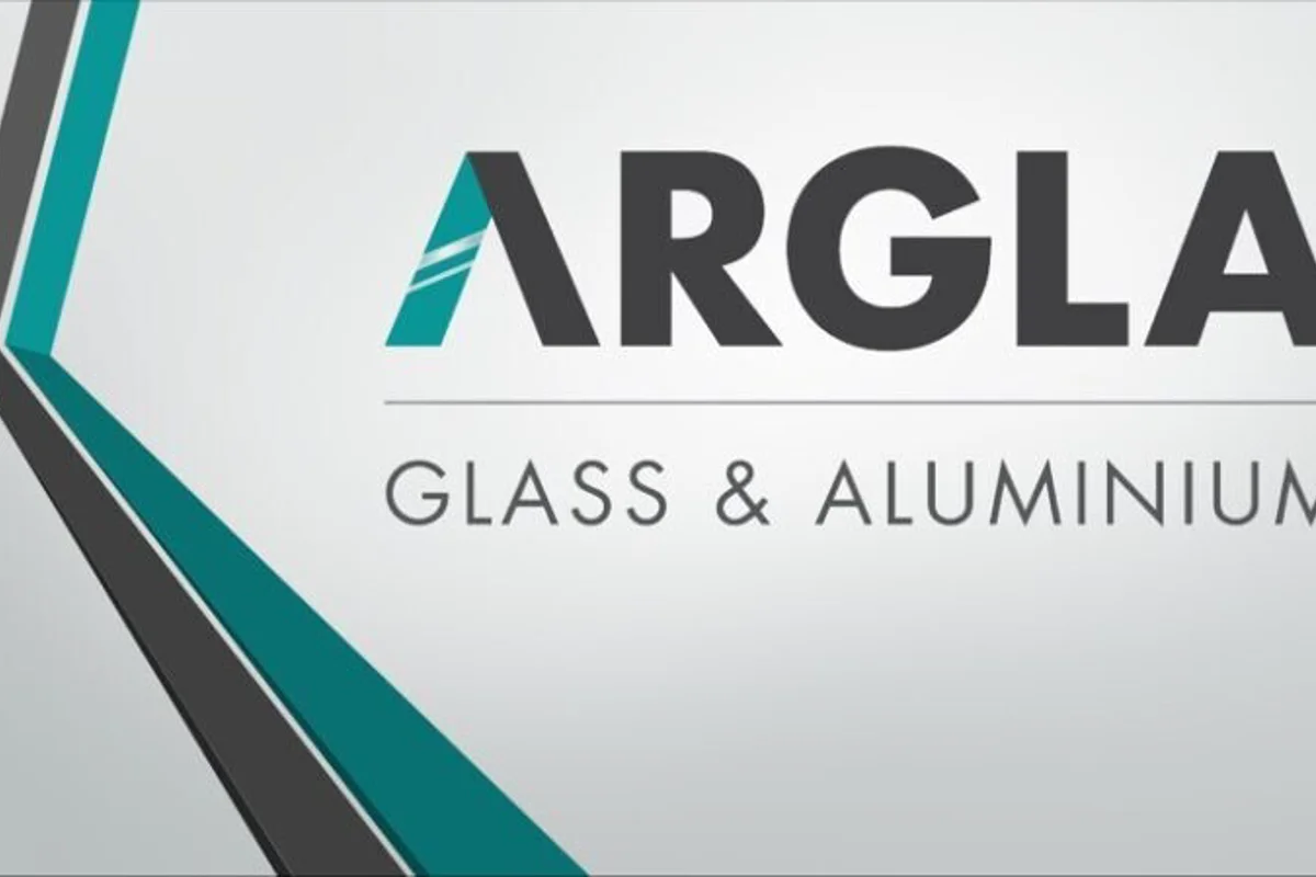 Architectural Glass and Aluminium Limited Company halts trading to enter administration