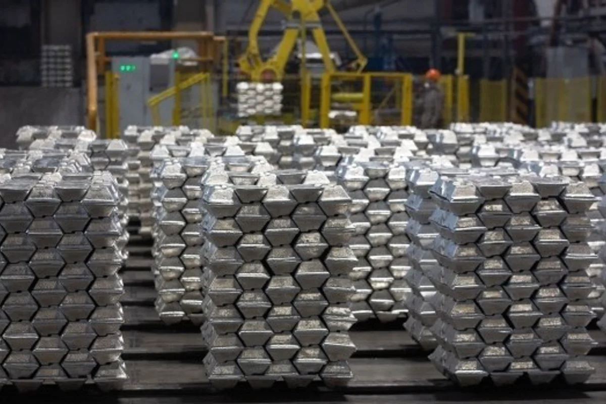 SMM A00 aluminium ingot price surges by 8.37% Y-o-Y; Low carbon aluminium price gains RMB128/t