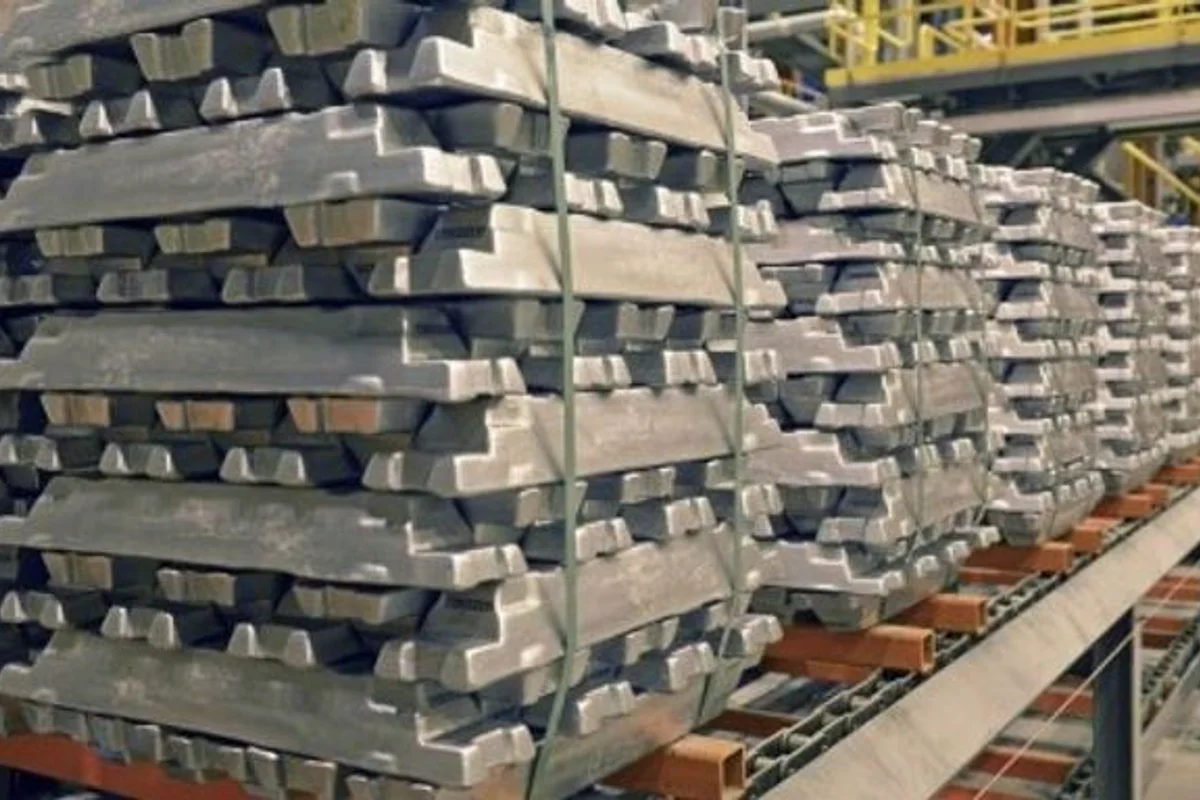 China’s SMM aluminium ingot price plunges 1.79% Y-o-Y; Low-carbon aluminium price loses RMB178/t
