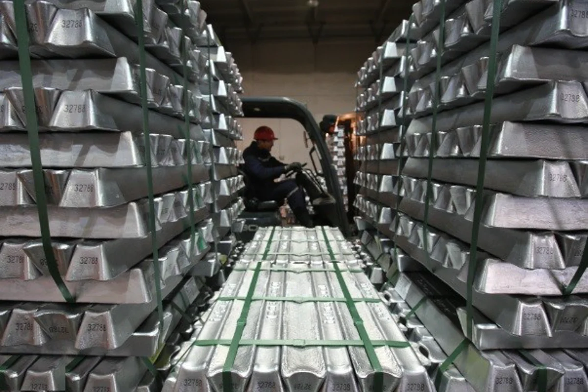 China’s A00 aluminium ingot price falls by RMB80/t W-o-W to RMB 19,370/t; Alumina price gains RMB3/t