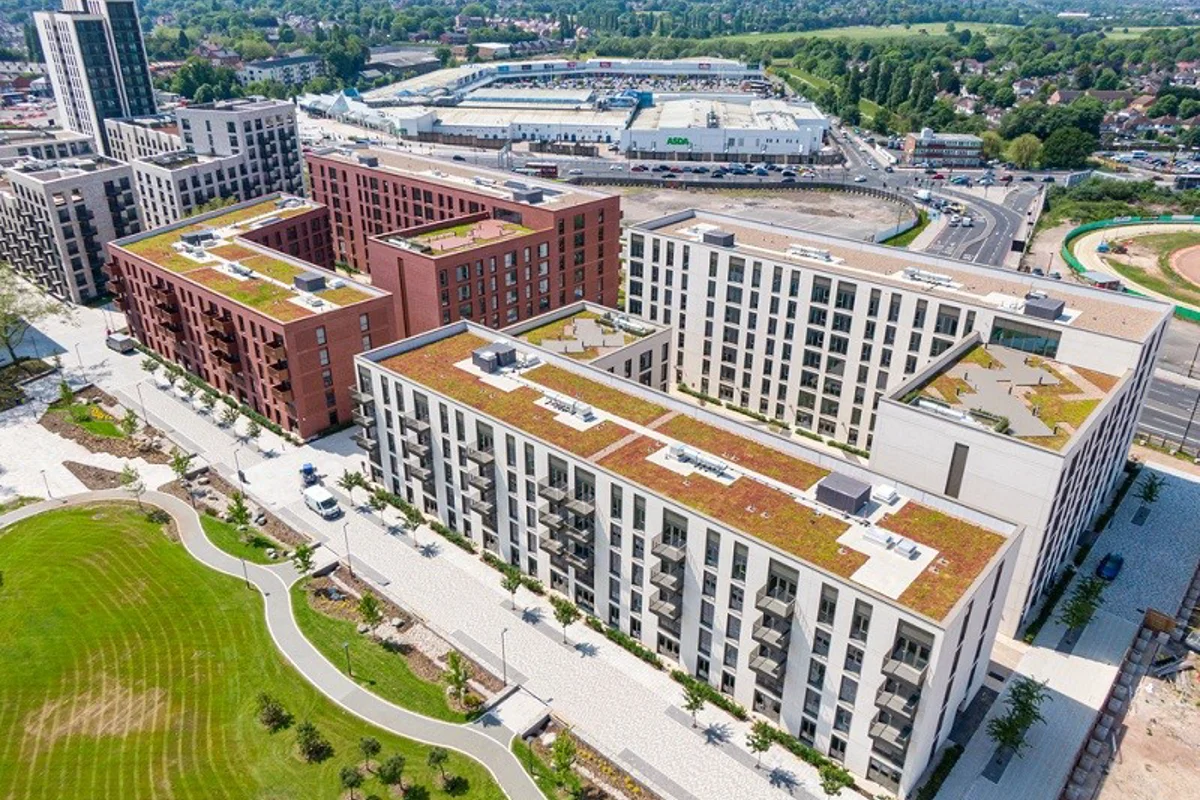 Senior’s PURe® aluminium solutions adorn the buildings in Perry Barr residential complex